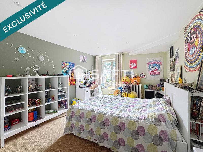 Appartement - 111 m² - 4 pièces