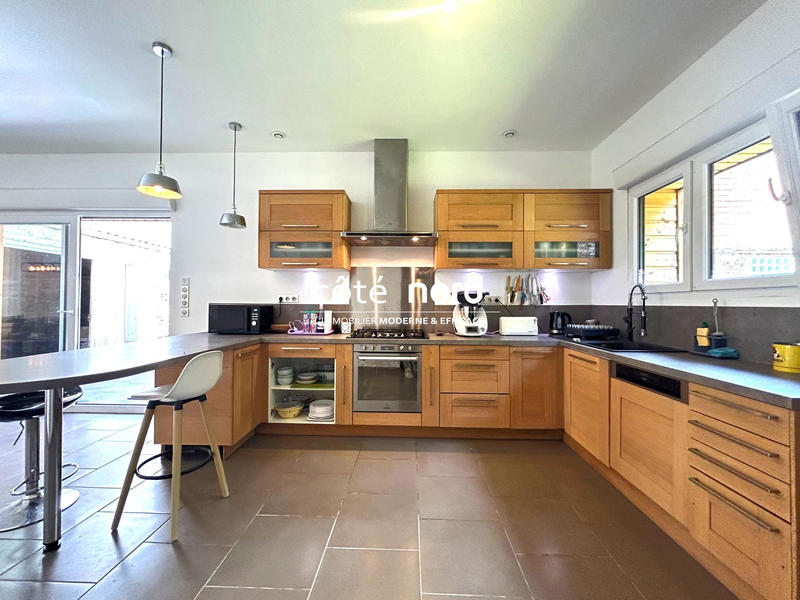 Maison - 155 m² - 7 pièces