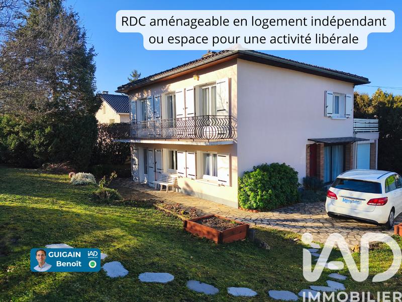 Maison - 140 m² - 6 pièces