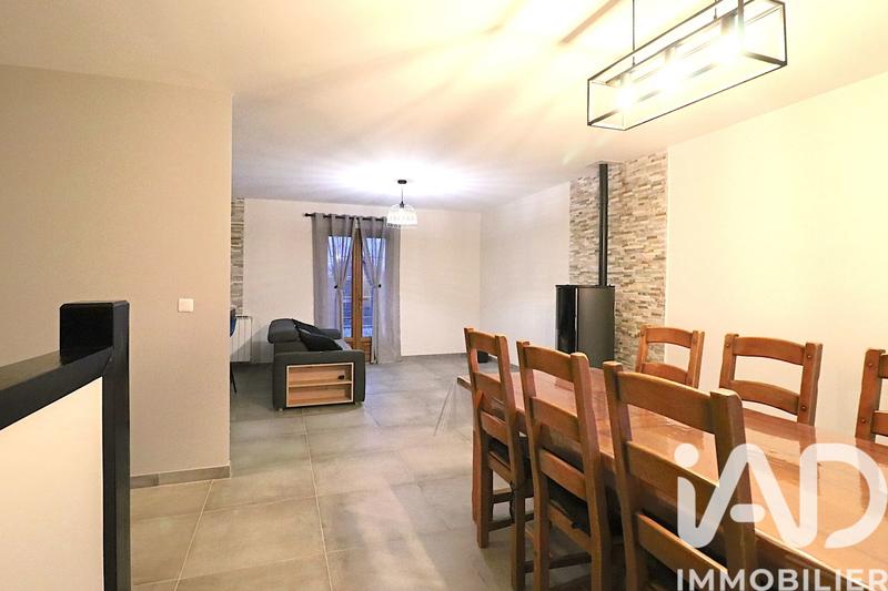 Maison - 90 m² - 4 pièces