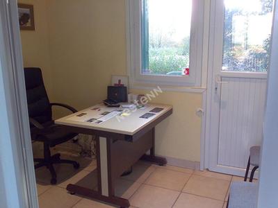 Bureau - 150 m² - 5 pièces