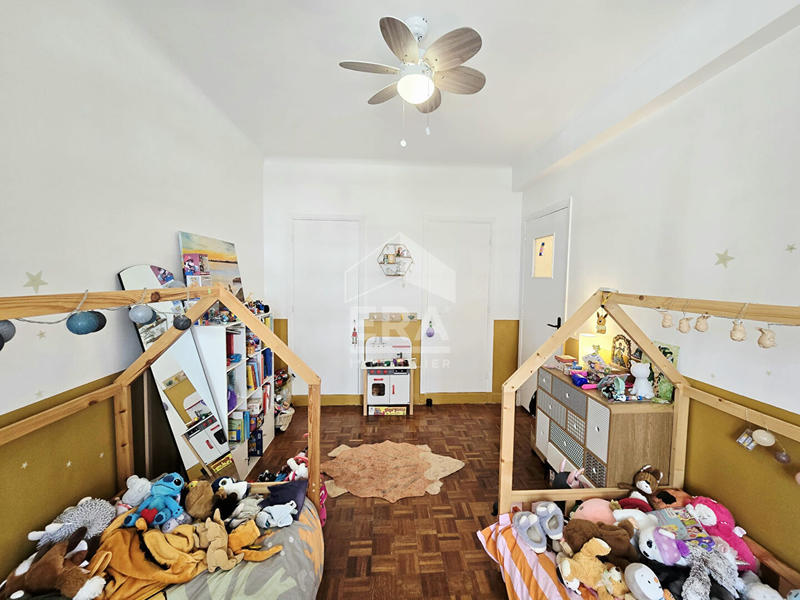 Appartement - 75 m² - 3 pièces