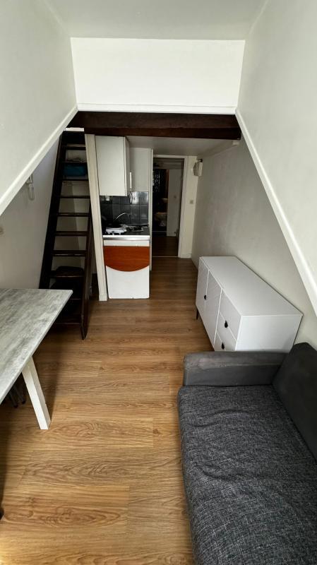 Appartement ancien - 19 m² - 2 pièces