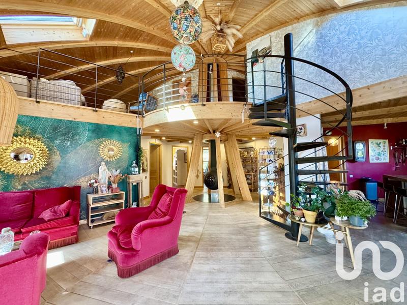 Maison de maîtres - 230 m² - 7 pièces