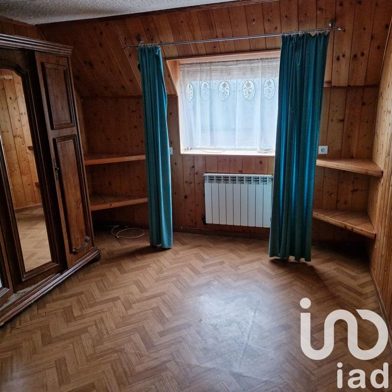 Maison - 260 m² - 11 pièces