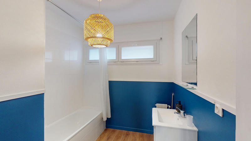 Appartement - 92 m² - 4 pièces