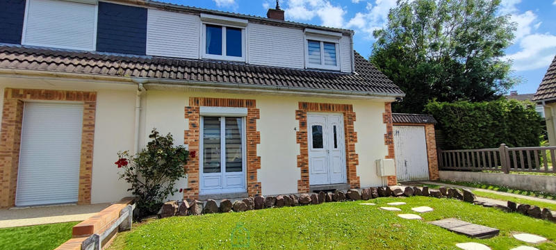 Maison - 84 m² - 4 pièces