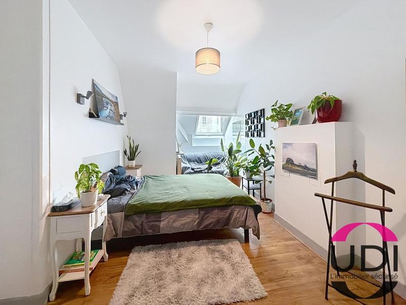 Maison - 123 m² - 4 pièces