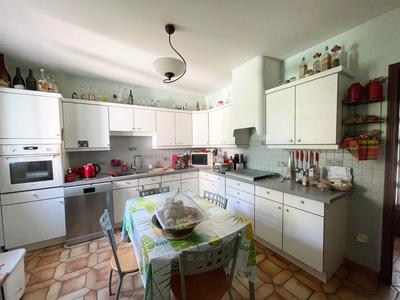 Maison - 137 m² - 6 pièces