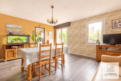 Maison - 81 m² - 4 pièces