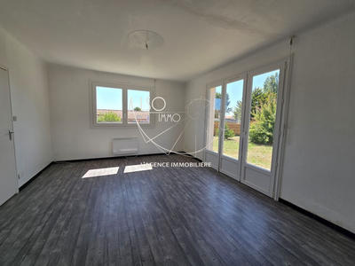 Maison - 84 m² - 3 pièces