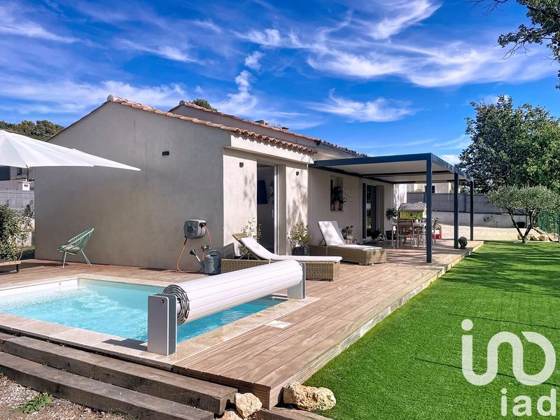 Maison - 95 m² - 4 pièces