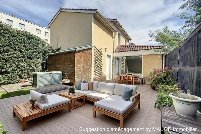 Maison - 120 m² - 5 pièces