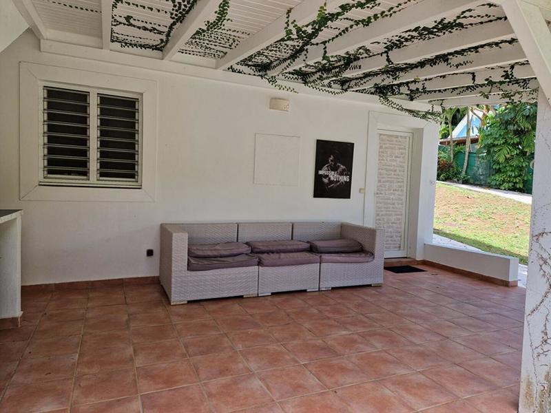 Maison - 279 m² - 7 pièces