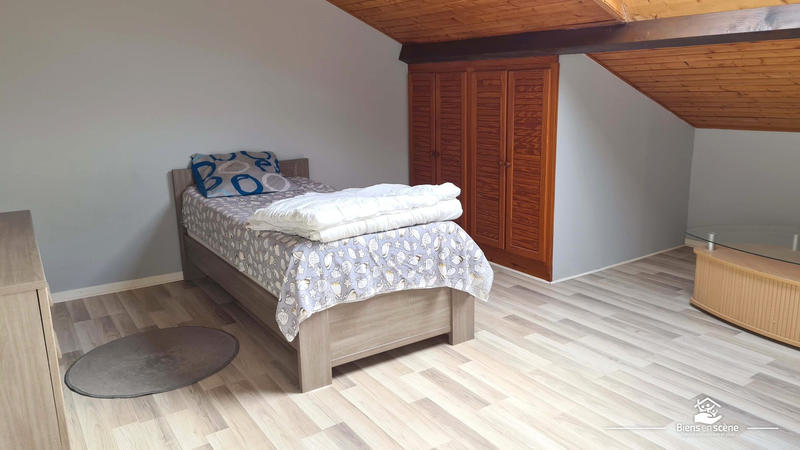 Villa - 196 m² - 8 pièces