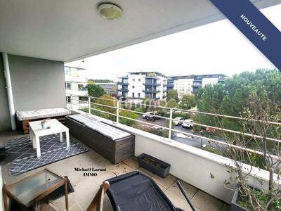 Appartement - 82 m² - 3 pièces