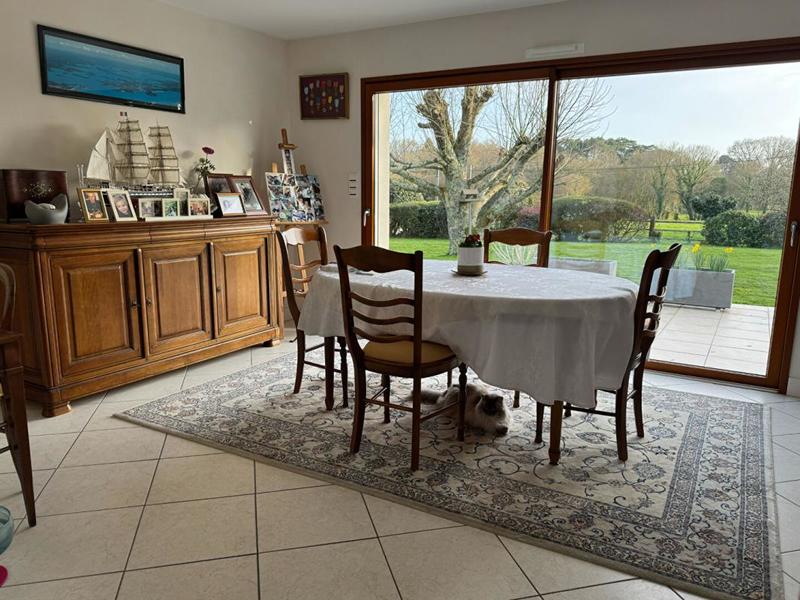 Maison - 165 m² - 6 pièces