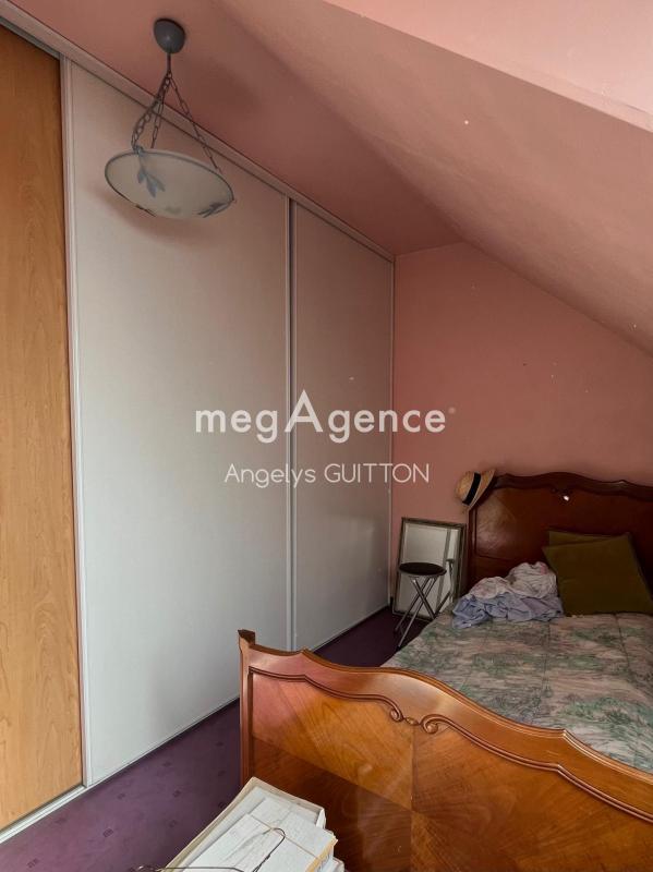 Pavillon - 140 m² - 6 pièces