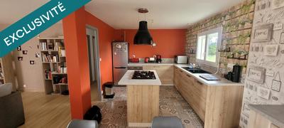 Maison - 80 m² - 4 pièces