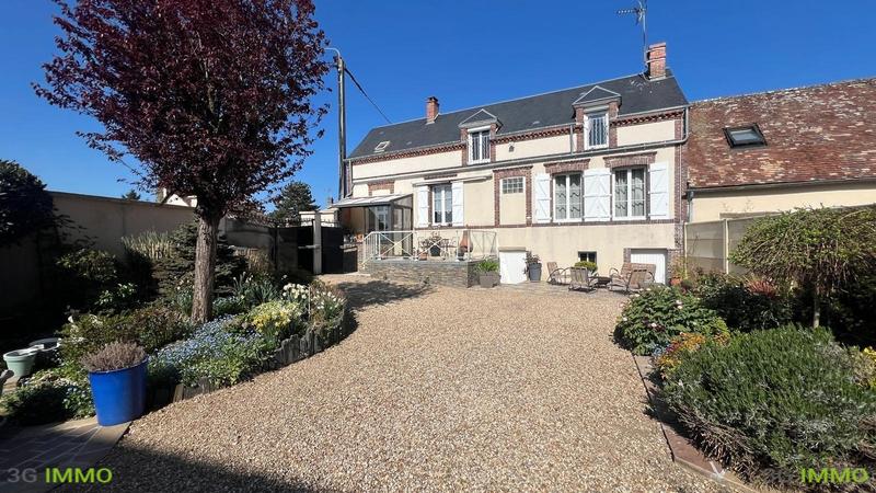 Maison ancienne - 110 m² - 5 pièces