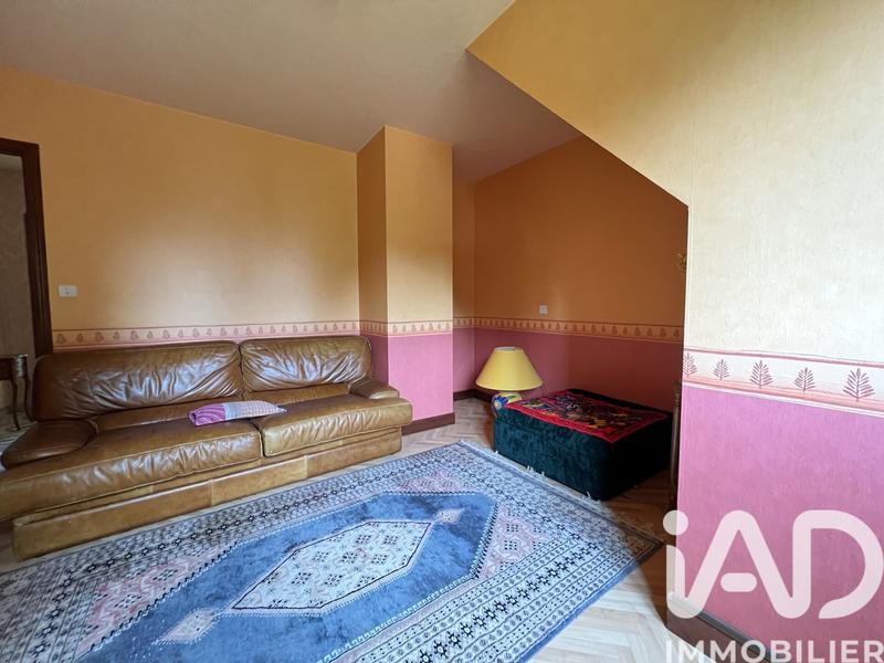 Maison - 274 m² - 6 pièces