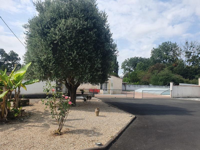 Maison - 197 m² - 5 pièces