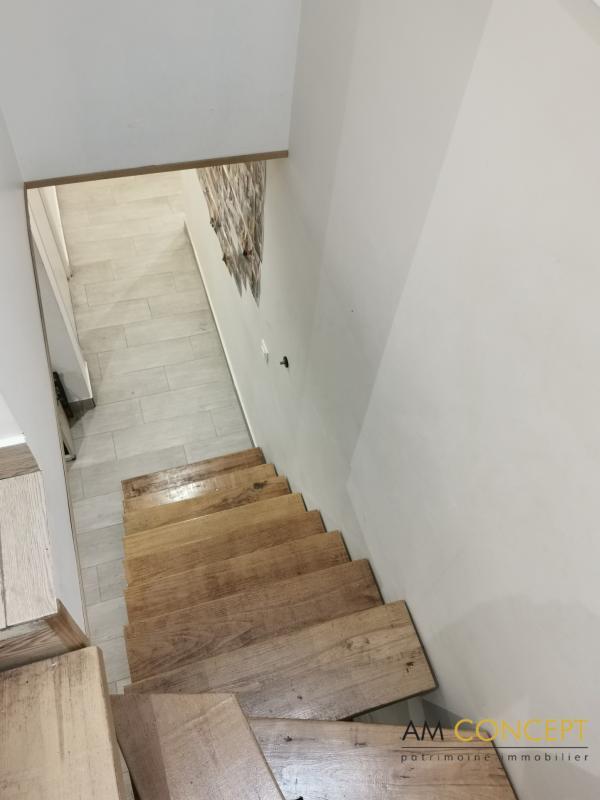 Appartement - 100 m² - 6 pièces