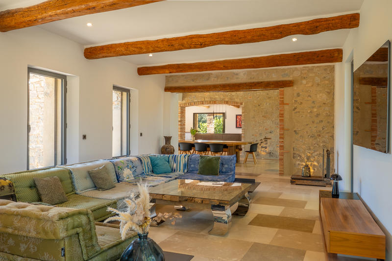 Bastide - 324 m² - 9 pièces