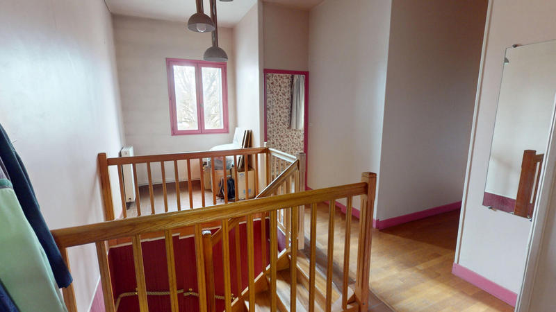 Maison - 163 m² - 7 pièces