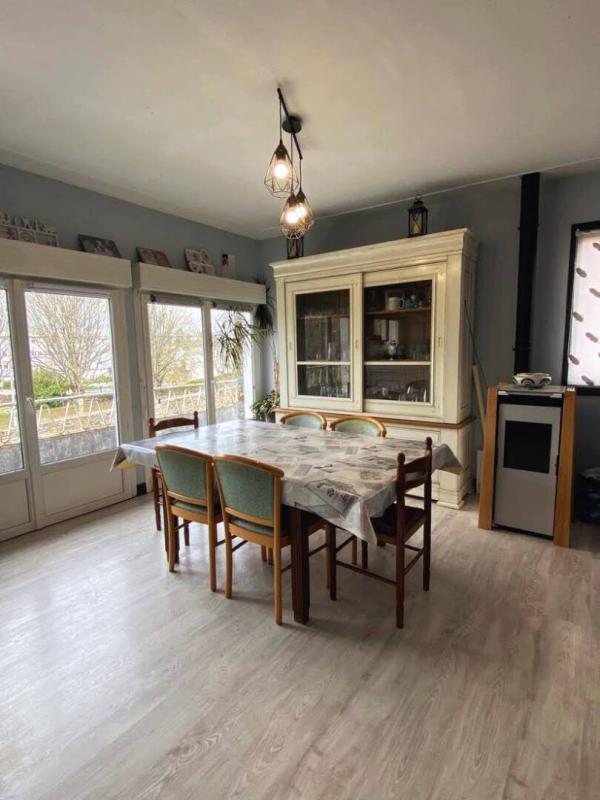 Maison - 150 m² - 8 pièces