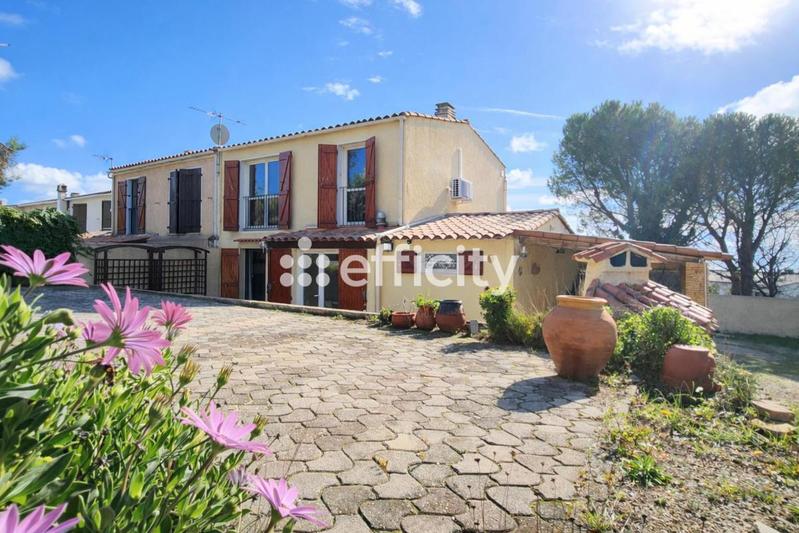 Maison - 74 m² - 5 pièces