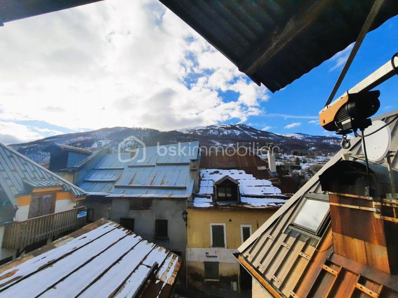 Loft - 78 m² - 5 pièces