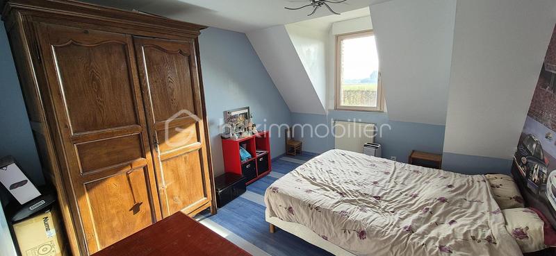 Maison en pierre - 275 m² - 8 pièces