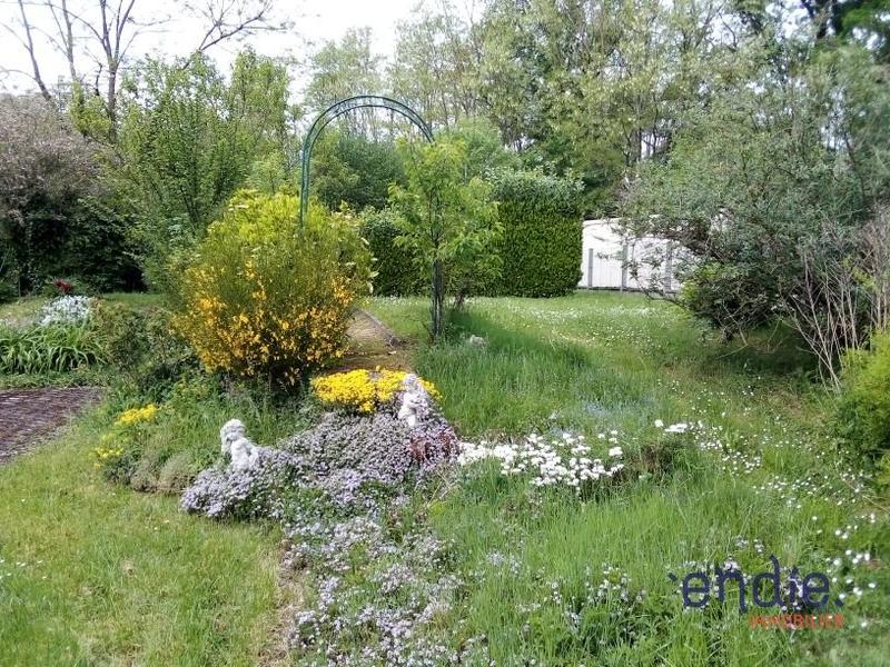 Maison - 185 m² - 8 pièces