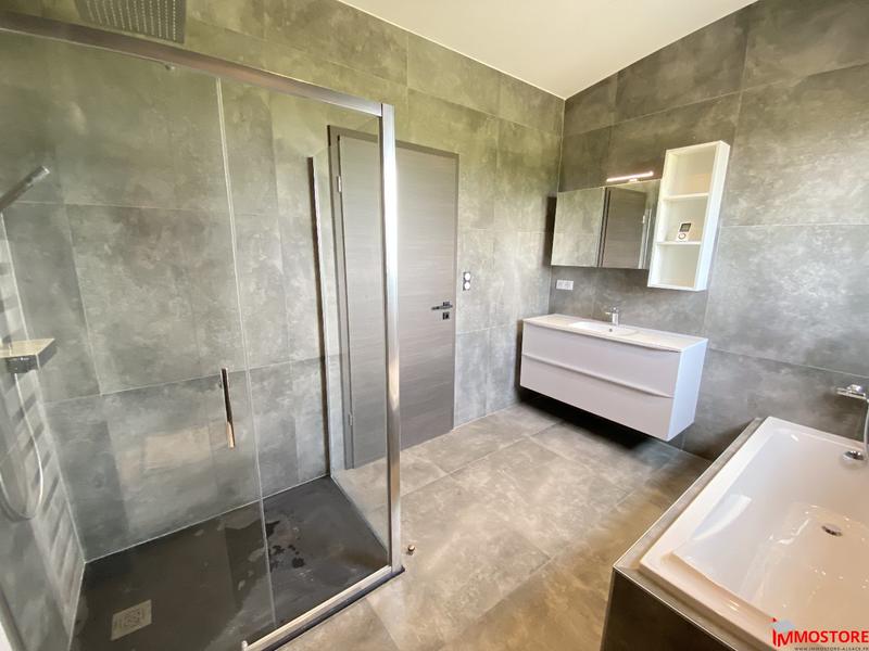 Maison - 140 m² - 4 pièces