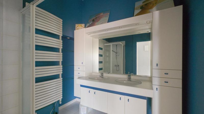 Appartement - 105 m² - 4 pièces