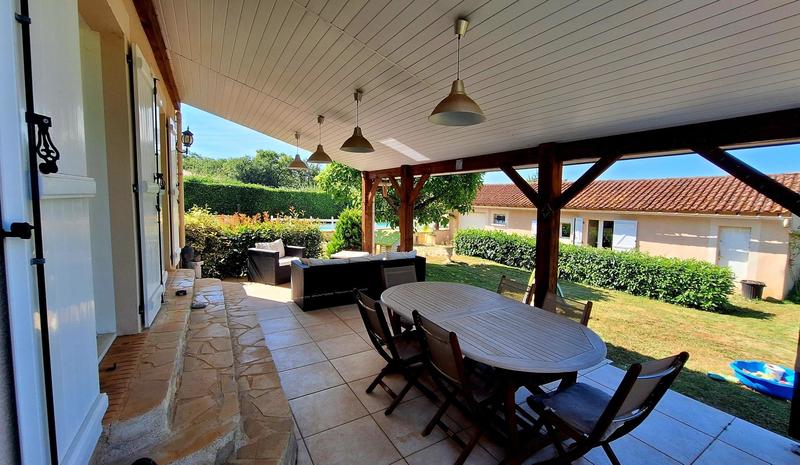 Maison - 115 m² - 6 pièces