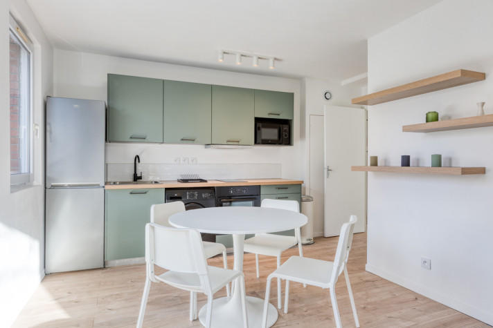 Appartement - 65 m² - 4 pièces