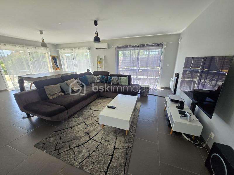 Pavillon - 120 m² - 4 pièces