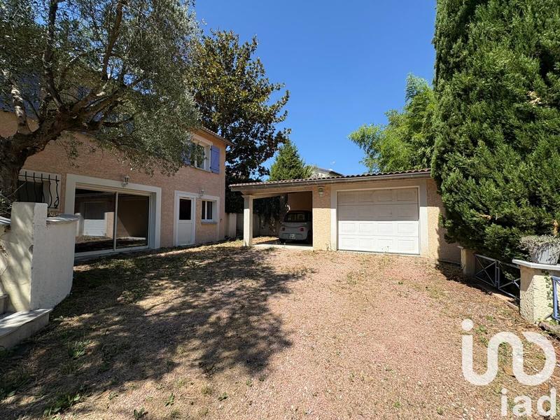 Maison - 203 m² - 7 pièces