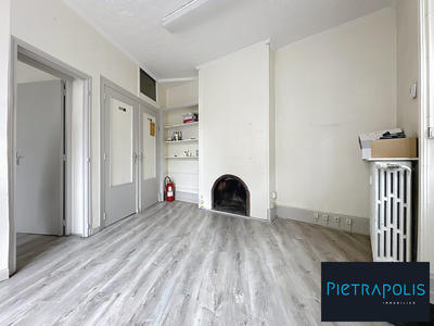 Local commercial - 25 m² - 2 pièces
