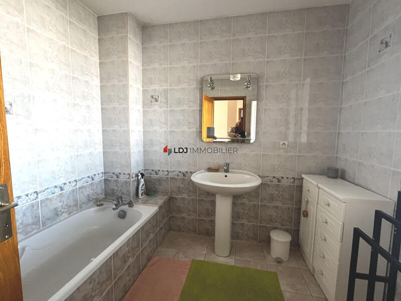 Maison - 118 m² - 4 pièces