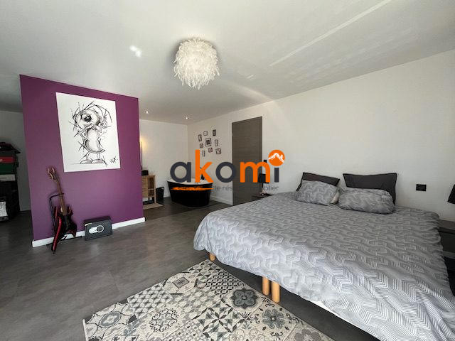 Maison - 137 m² - 5 pièces