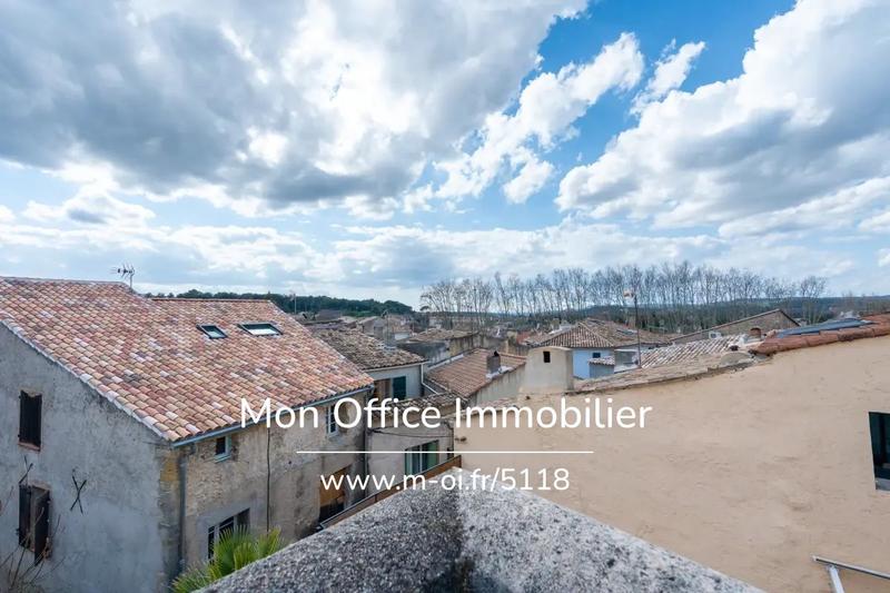 Maison de village - 280 m² - 4 pièces