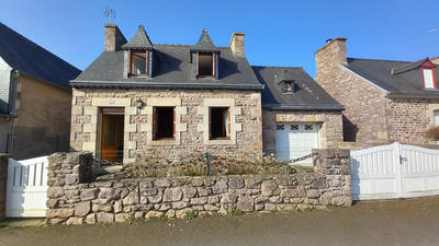 Maison - 90 m² - 7 pièces