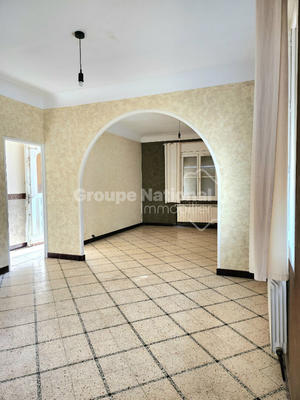 Appartement - 140 m² - 5 pièces