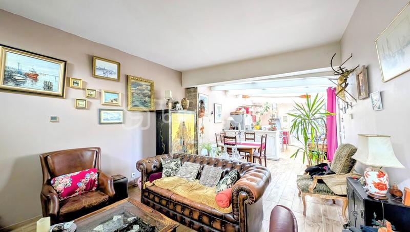 Maison en pierre - 140 m² - 6 pièces