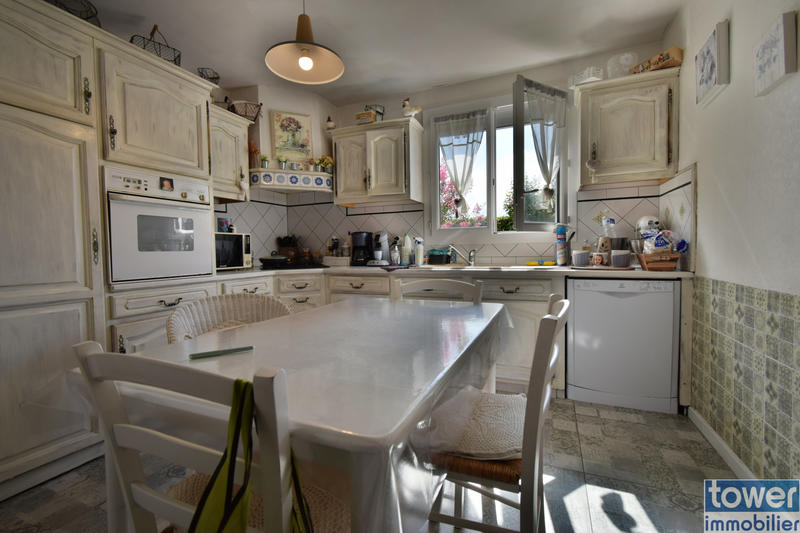 Maison - 160 m² - 5 pièces