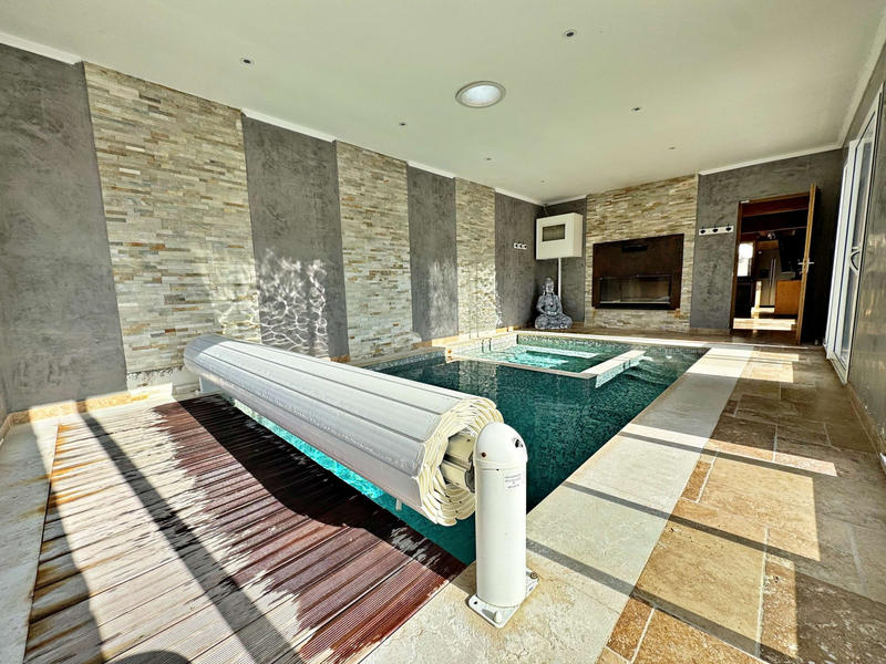 Villa - 173 m² - 6 pièces