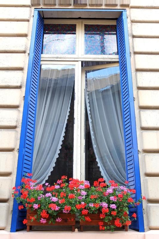 Immeuble - 3 000 m² - 80 pièces